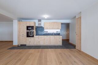  Appartement  vendre 4 pices 131 m