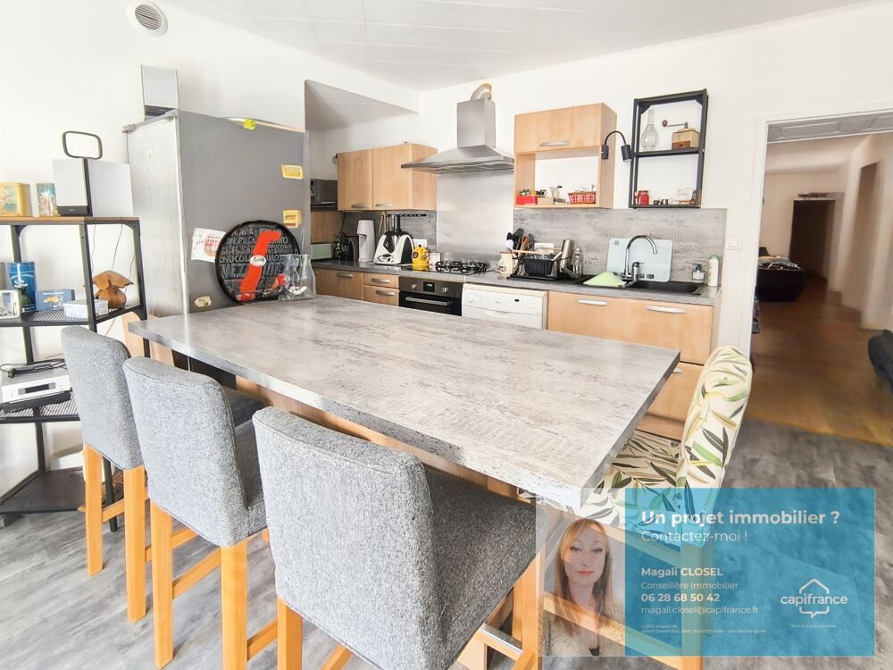 Vente Maison Ensemble immobilier rénové avec jardin, dépendances et potentiel – Centre de Conliège Conliege