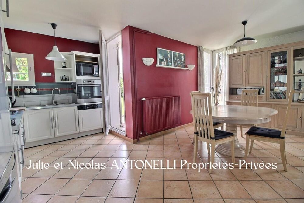 SAINT JEAN BONNEFOND 42650 Maison 93m² habitables ,4 chambres, Garage terrain 565m²