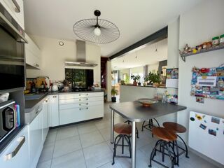  Maison à vendre 7 pièces 137 m²