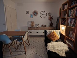  Appartement à louer 2 pièces 48 m² Guyancourt