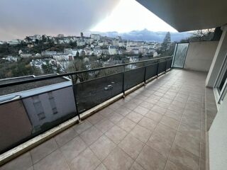  Appartement � louer 4 pi�ces 82 m�