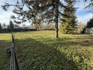  Terrain à vendre 885 m²