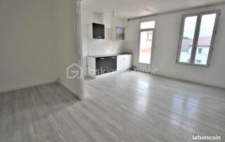  Appartement � louer 4 pi�ces 86 m�