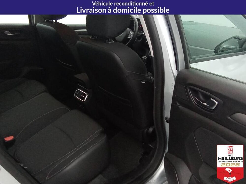 M&eacute;gane IV Berline TCe 115 FAP 21N Zen 2022 occasion 10150 Lavau