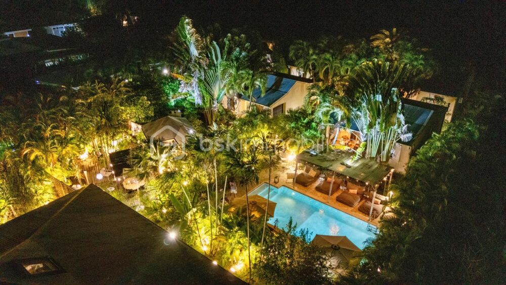 � vendre  Propri�t�/ch�teau Sainte-Anne (97180)