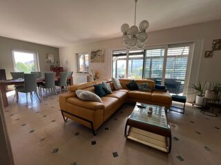  Maison  vendre 8 pices 187 m