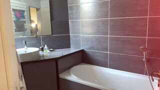  Appartement à louer 3 pièces 78 m²