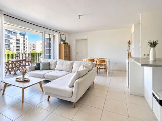 Appartement 4 pièces 82 m² · à Bordeaux · 82 m² · 270 000 €