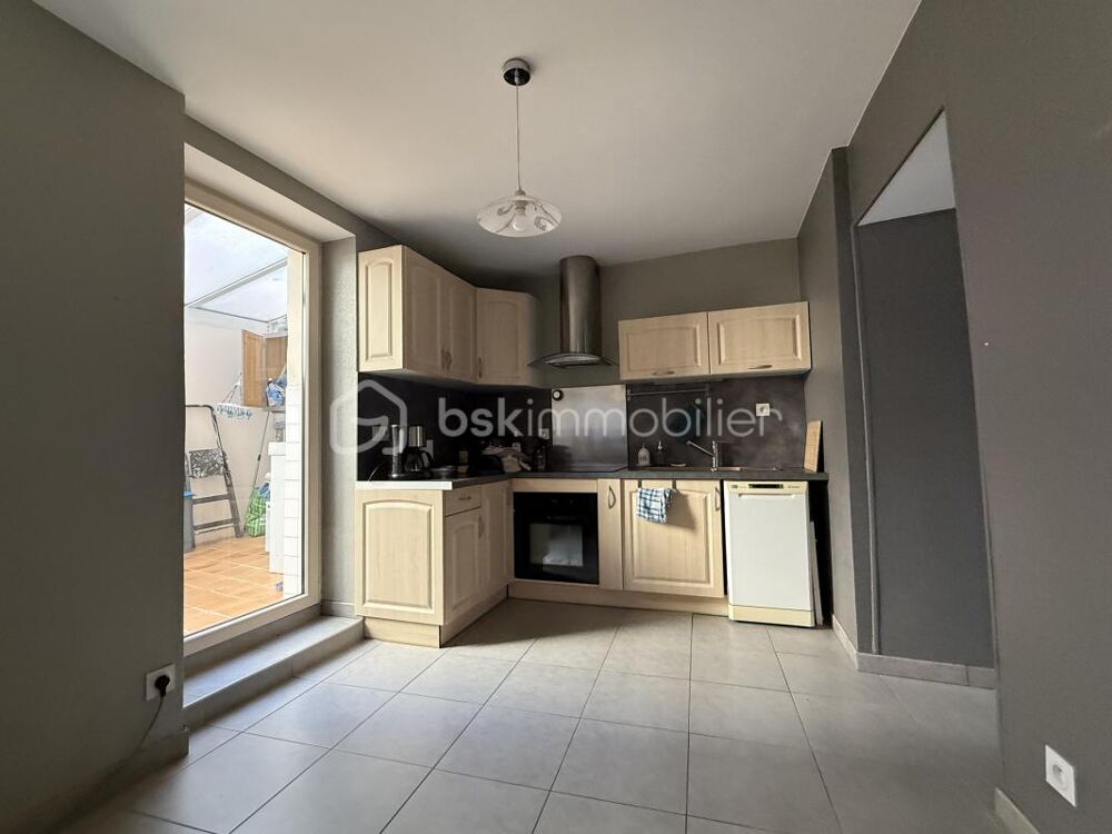 À vendre  Maison de caractère de 124 m²  Aucun travaux à prévoir