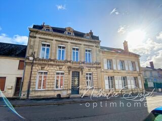  Maison  vendre 8 pices 352 m