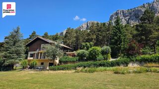  Villa  vendre 6 pices 142 m