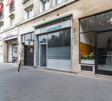 Location pure, proche du Quai de la rap&eacute;e d'environ 62m&sup2; en rdc 2575 75012 Paris
