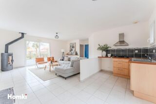  Maison � vendre 8 pi�ces 215 m�