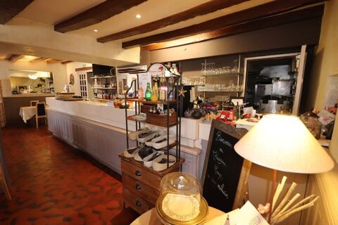   SUPERBE HOTEL RESTAURANT LOGIS DE FRANCE  A VENDRE LOCALISATION SECTEUR LUSIGNAN (86) 