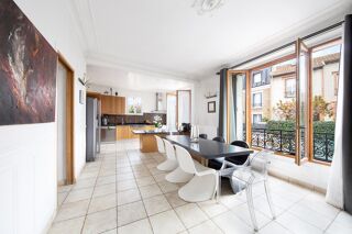  Villa à vendre 9 pièces 260 m²