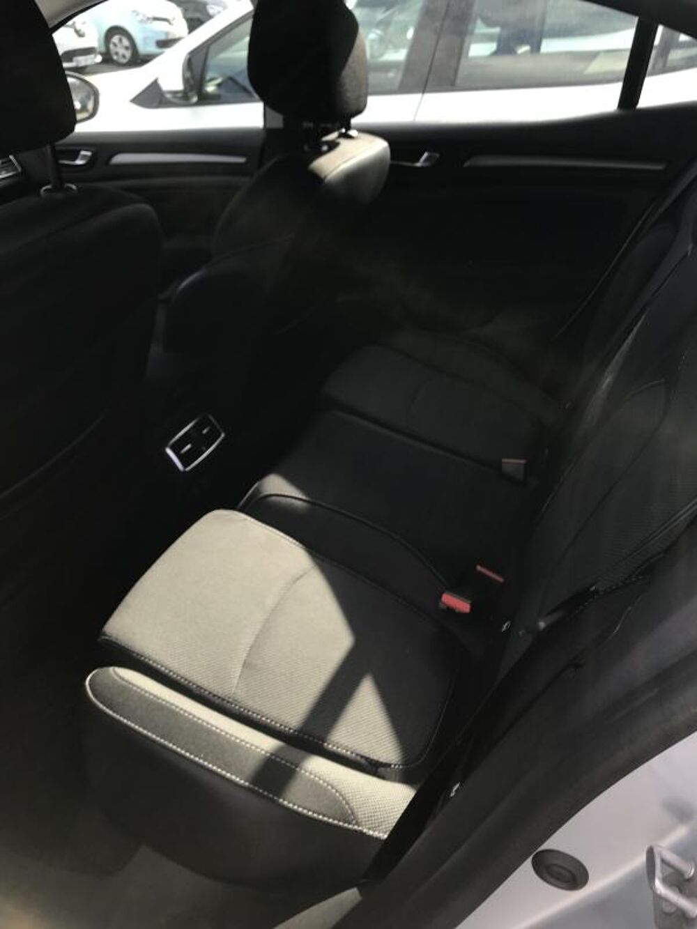 M&eacute;gane IV TCE 140 BUSINESS 2023 occasion 38160 Chatte