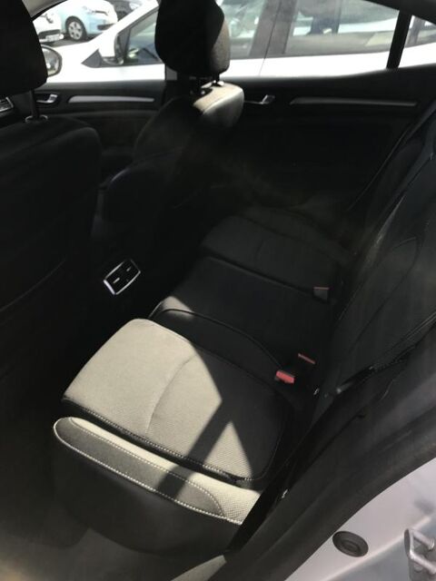 M&eacute;gane IV TCE 140 BUSINESS 2023 occasion 38160 Chatte