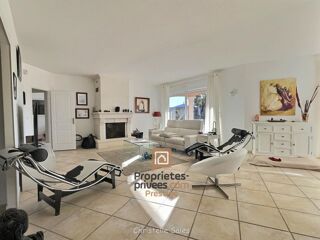  Villa à vendre 7 pièces 185 m²