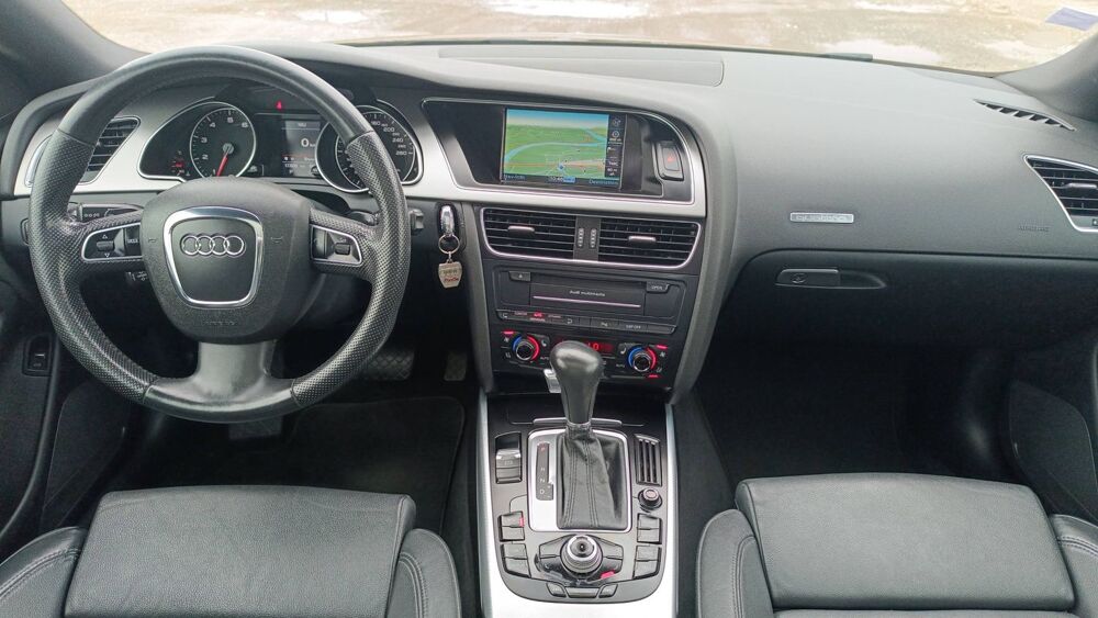 A5 3.2 FSI V6 265 Quattro Tiptronic 6 Ambition Luxe - Automatiq 2009 occasion 26200 Montelimar