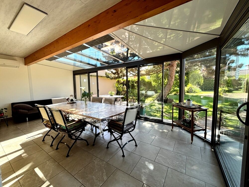Vente Maison Maison à vendre 6 pièces - 140 m² - Terrain 1080 m² - CHARNAY LES MACON (71850) Charnay les macon