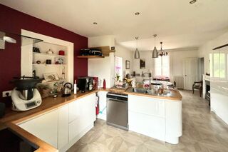  Maison à vendre 12 pièces 285 m²