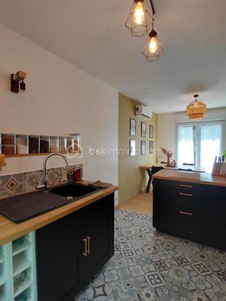 Vente Maison Maison entièrement rénovée de 70m² avec piscine, terrasse plein sud et garage Pont saint esprit