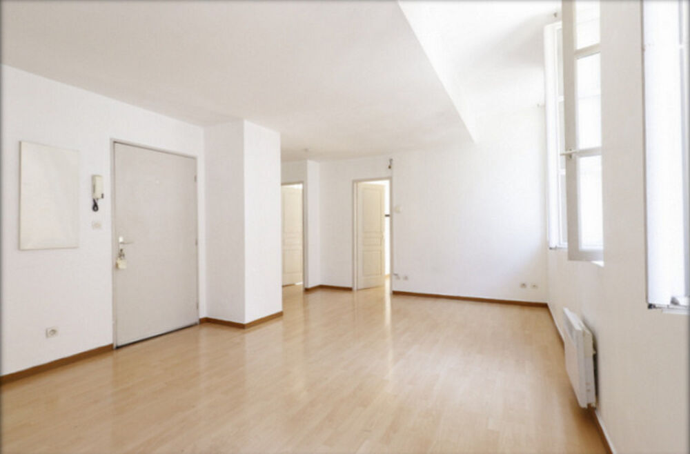 Vente Appartement Dpt Bouches du Rhône (13), à vendre MARSEILLE 1er ARRONDISSEMENT appartement T3 de 60 m² Marseille 1