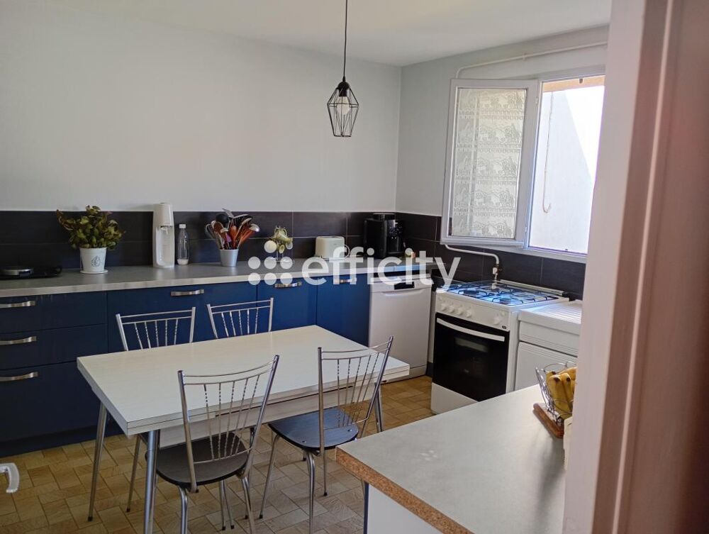 � vendre  Maison V�nissieux (69200)