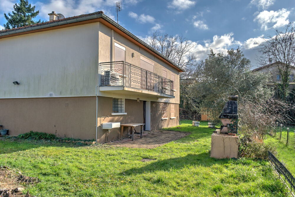 GENAY (69) - Maison 141 m² - 7 pièces - 1775 m² de terrain - Fort potentiel