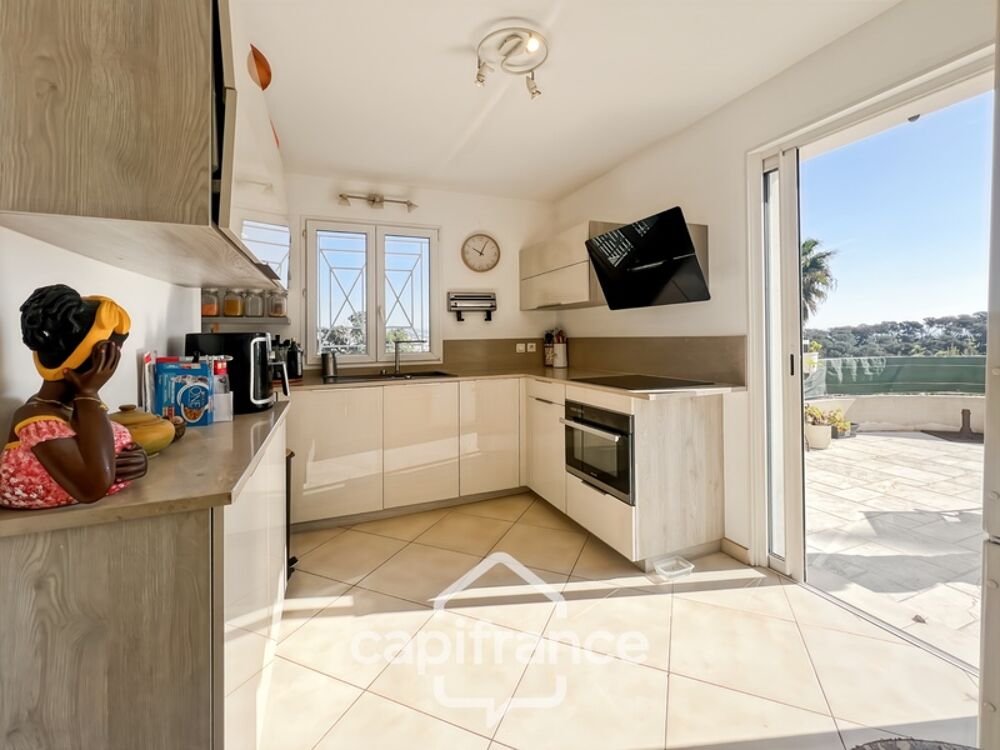 � vendre  Maison Hy�res (83400)