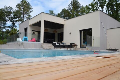 Vente Maison MAGNIFIQUE Maison d'architecte 4 Chambres 190 m2 sur Terrain de 3000m2 Montelimar