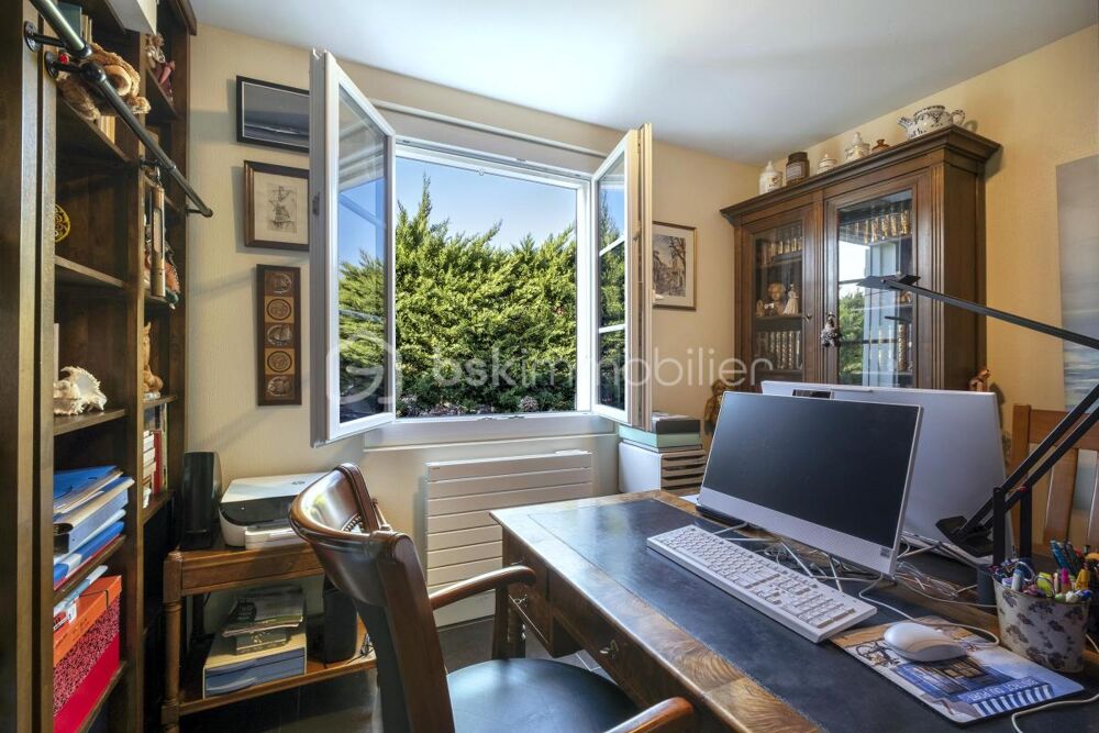 � vendre  Maison �le-d'Aix (17123)