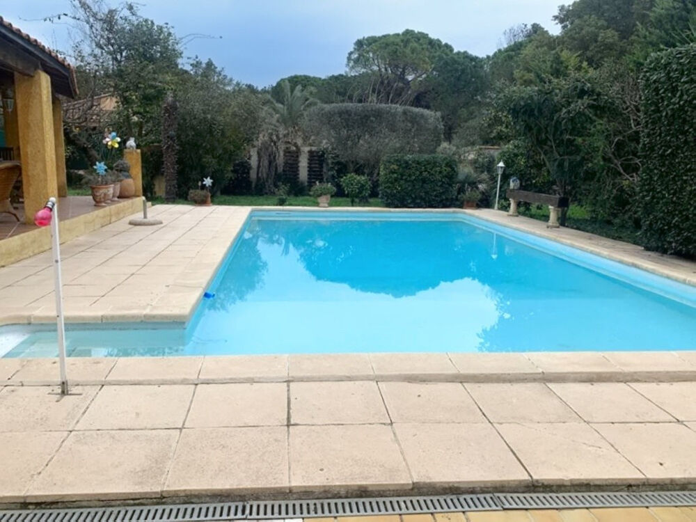 � vendre  Maison La Couronne Carro (13500)