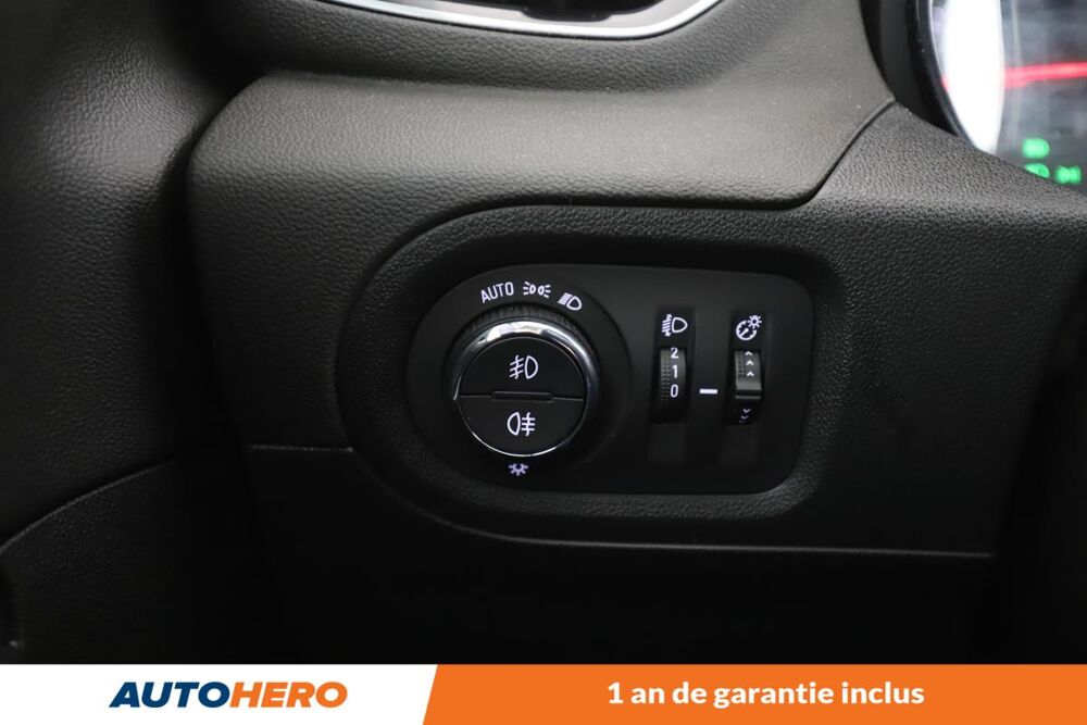 Grandland x 1.2 Turbo Edition 130 ch 2019 occasion 92130 Issy-les-Moulineaux