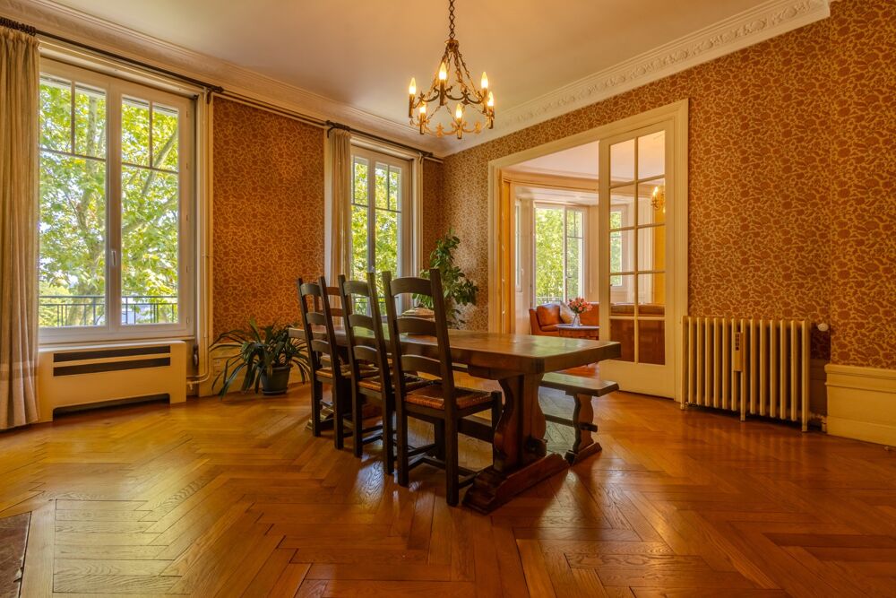 Vente Appartement ***VISITE VIRTUELLE DISPONIBLE SUR DEMANDE...LYON 6e…BOULEVARD DES BELGES…APPARTEMENT BOURGEOIS 193 M² À RÉINVENTER…BALCON…ASCEN Lyon 6