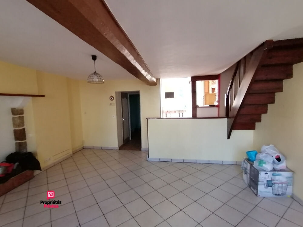 Vente Maison LA FERTE MACE (61600) Maison 3 pièces, 2 chambres , 67 m2 environ . Prix 65 000 honoraires  8,33% inclus à la charge de l'acquér La ferte mace