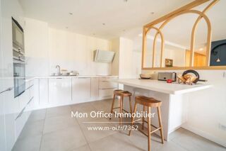  Appartement à vendre 4 pièces 121 m²