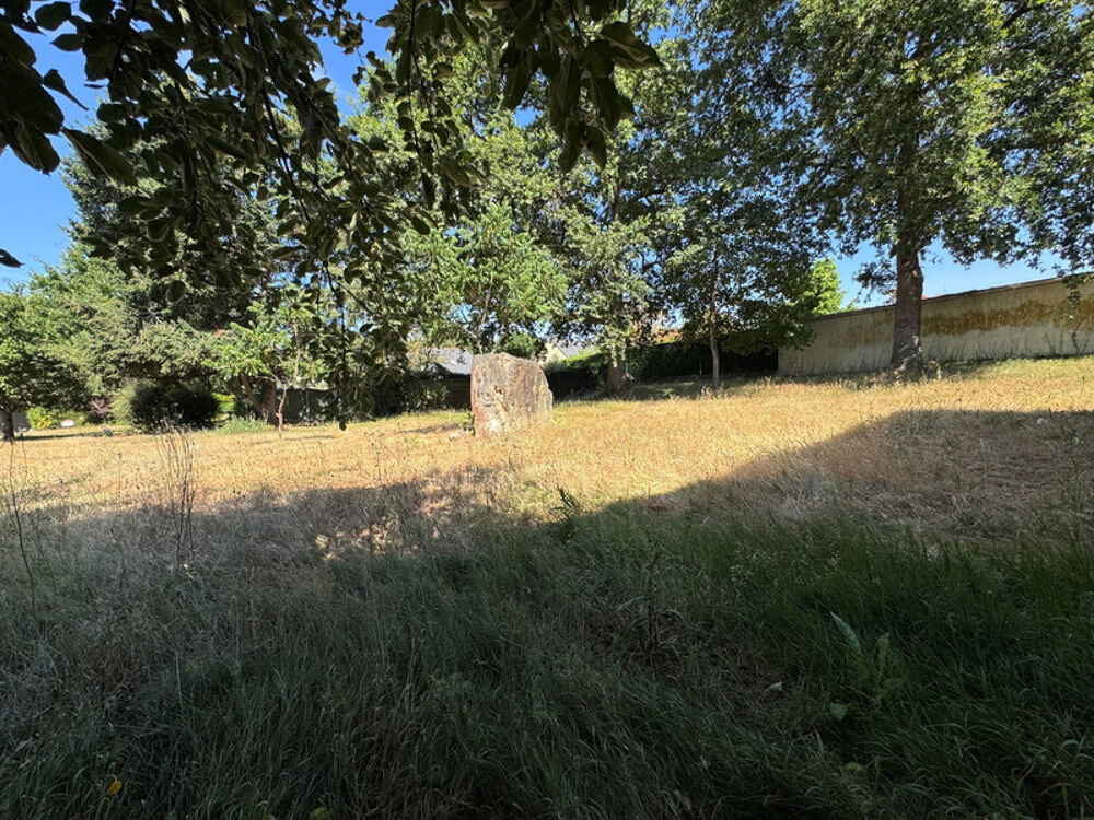 Vente Terrain Terrain à vendre  à proximité de Seiches sur le Loir (49) Terrain 724 M² Seiches sur le loir