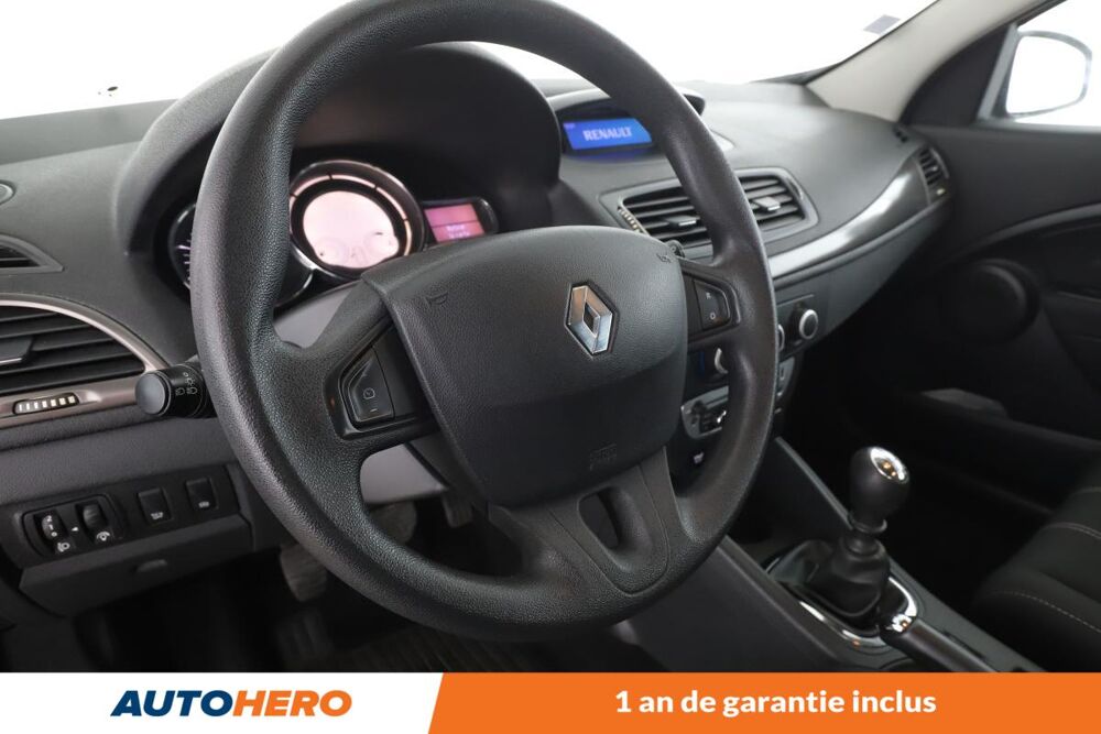 M&eacute;gane 1.5 dCi Energy Life Eco2 110 ch 2016 occasion 92130 Issy-les-Moulineaux