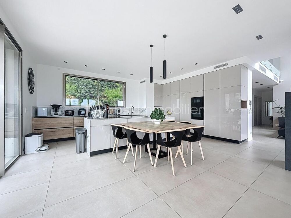 à vendre  Maison Carrières-sur-Seine (78420)