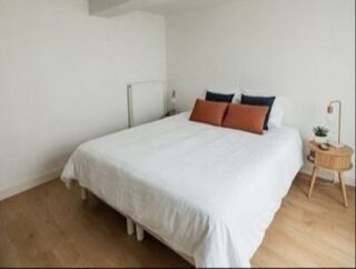  Appartement à louer 2 pièces 33 m²