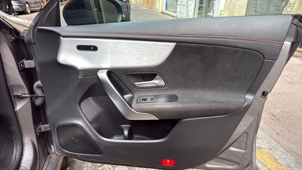 Classe CLA 180 d 116 7G-DCT AMG Line 2019 occasion 75116 Paris