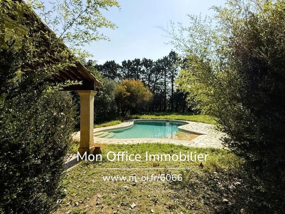 à vendre  Maison La Tour-d'Aigues (84240)