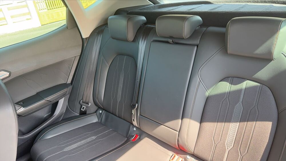 Formentor 1.4 TSI 204 Plug in Hybrid DSG6 Business Edition 2022 occasion 53200 Chateau Gontier
