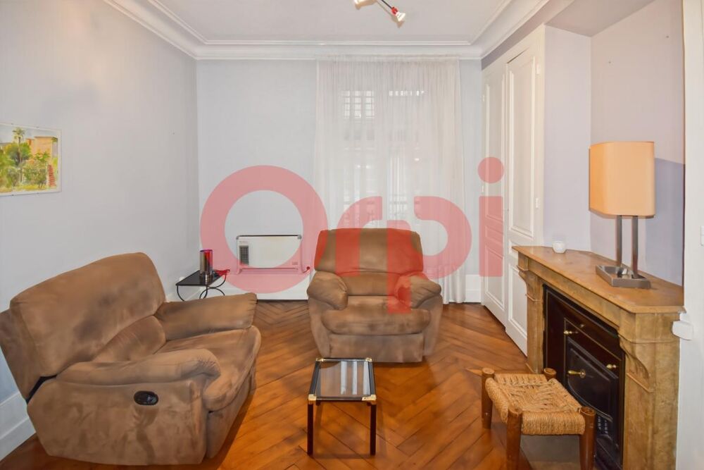 Location Appartement LOCATION T1 bis meublé de 42 m² à LYON Lyon 8