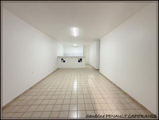  Immeuble à vendre 162 m²