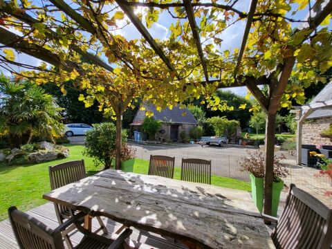  A PLOUBEZRE (22300), beaucoup de charme, ensemble immobilier tr�s COSY en pierre Maison - 7 pi�ce(s) - 137 m�