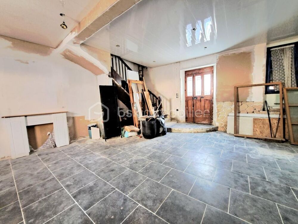 Maison de village avec fort potentiel idéale investisseur ou grande famille
