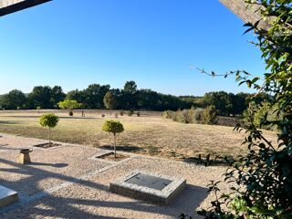  Propriété/château à vendre 8 pièces 250 m²